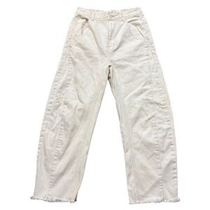 Free people We The Free frayed hem wide leg off white color jeans size 26